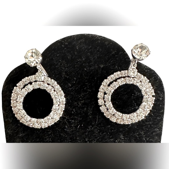 Vintage Rhinestones Screwback Earrings 1.25” - Picture 1 of 3